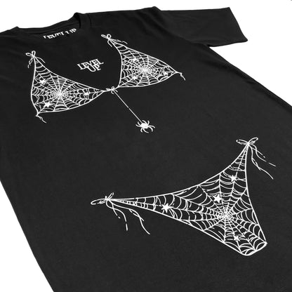 Level Up - Caught In The Web Long T-shirt